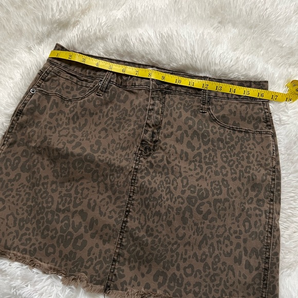 Mudd Skirt 13 juniors Fall leopard print denim cotton stretch large 🌻 - Picture 4 of 7